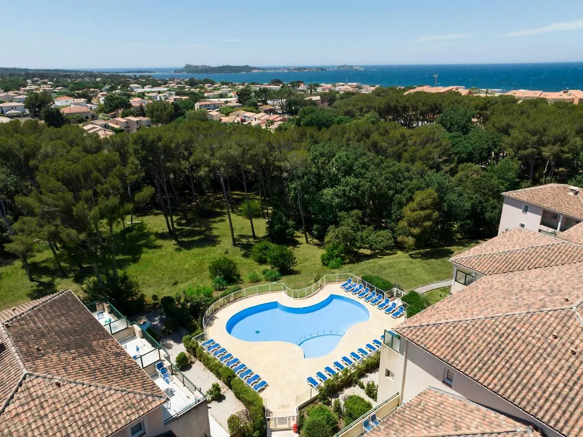 Garden & City Six-Fours-Les-Plages 3*,